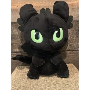 Dreamworks How To Train Dragon Squeeze And Roar Toothless 11-Inch Plush w/ Sound